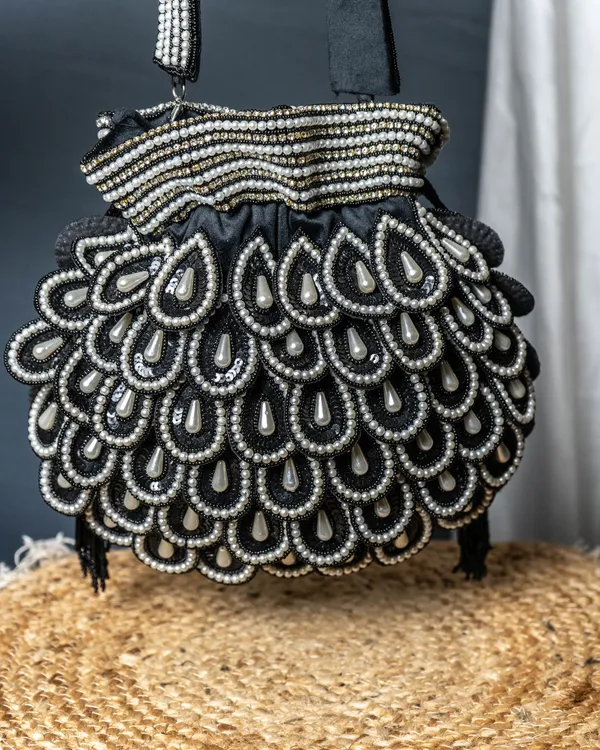 Zafrina_Black_Royale_Potli_Bag