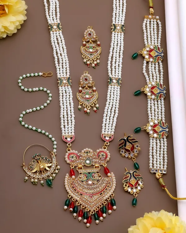 Kundan_Pearl_Meenakari_Work_Traditional_Necklace_Set