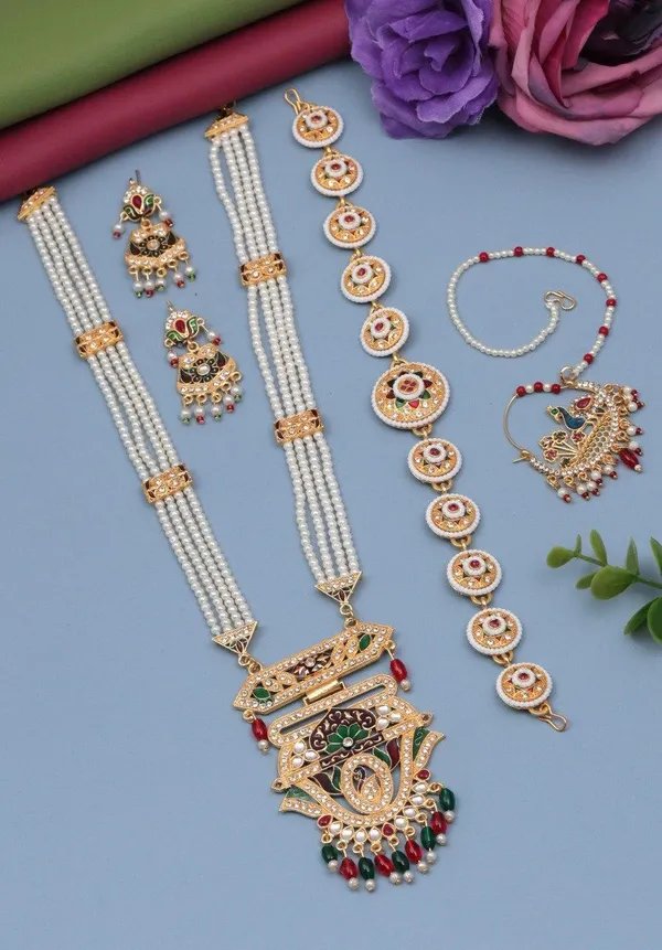 Gold_Toned_Pearl_Beaded_Meenakari_Work_Traditional_Jewellery_Set