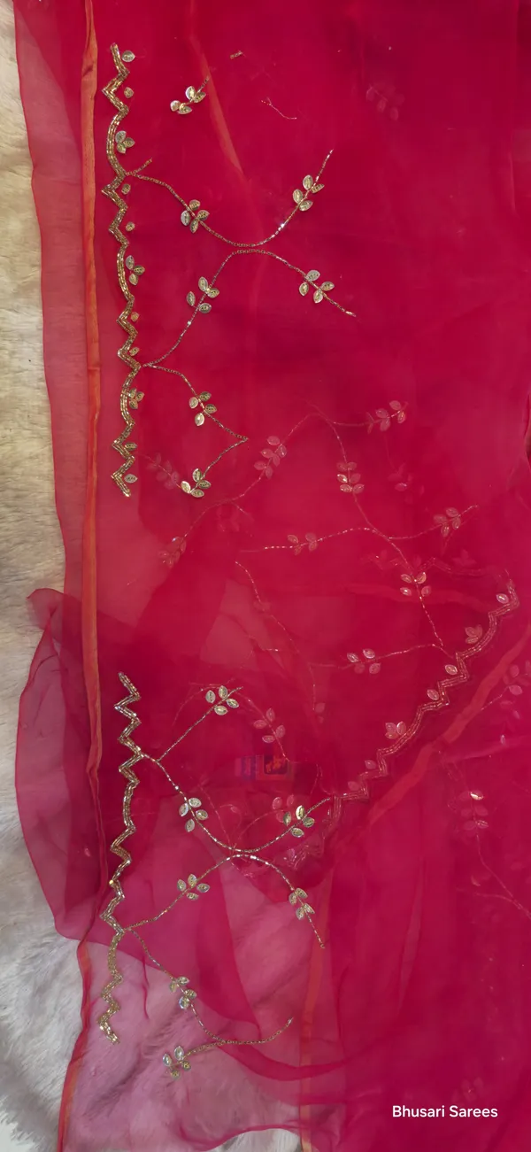 Red_Chiffon_Saree_With_Golden_Embroidery_And_Floral_Motifs