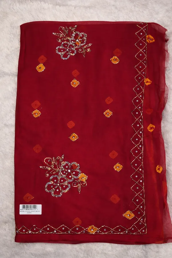 Maroon_Embroidered_Georgette_Saree_With_Golden_Butti_Work