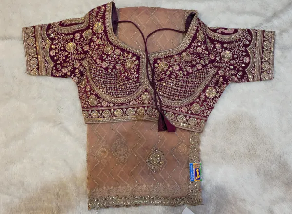 Designer_Embroidered_Saree_Blouse_With_Matching_Fabric_Maroon_And_Peach_Ethnic_Set