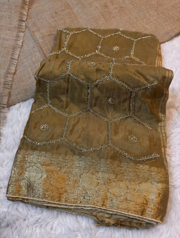 Embroidered_Organza_Saree_With_Sequin_Work_Olive_Green