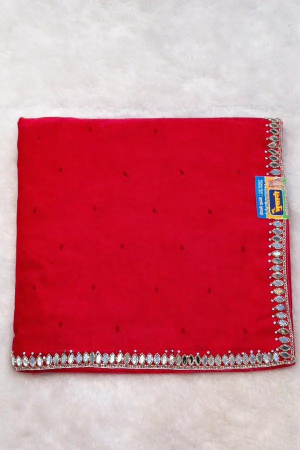 Red_Georgette_Saree_With_Golden_Embroidered_Border