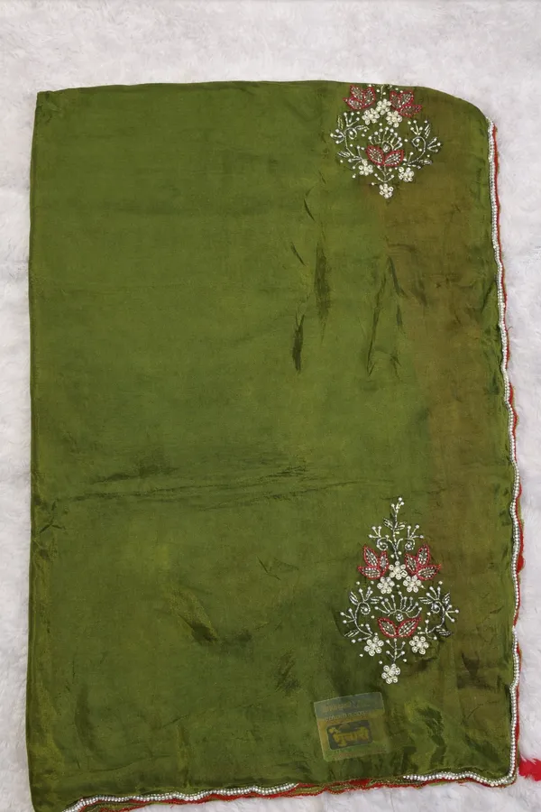 Olive_Green_Embellished_Saree_With_Scalloped_Border