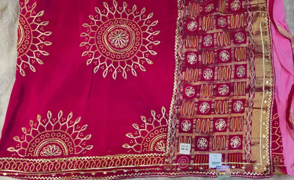 Traditional_Red_Banarasi_Silk_Saree_With_Golden_Zari_Work