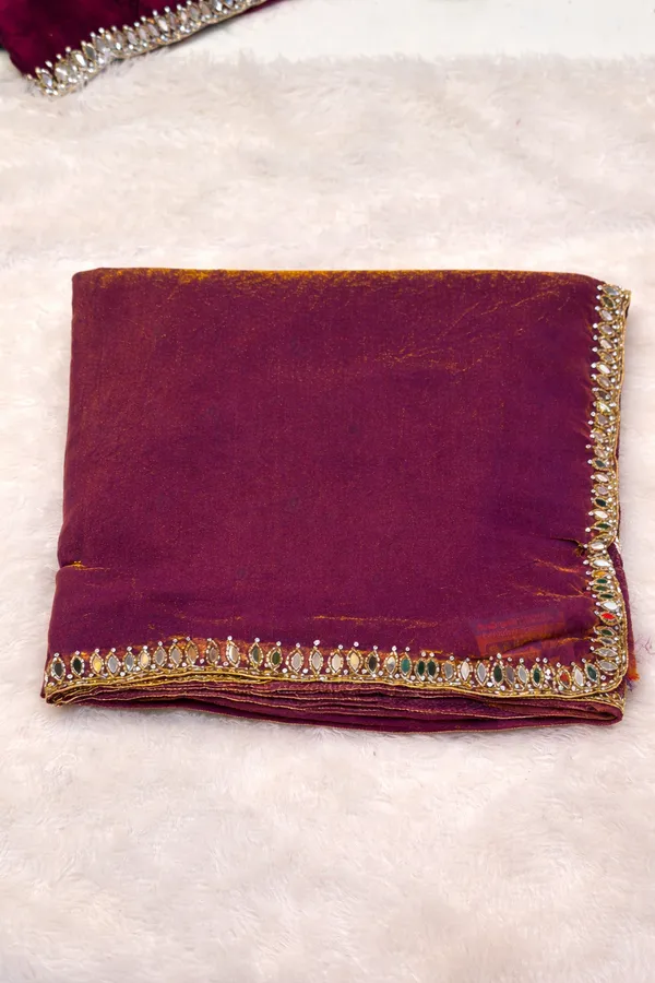 Elegant_Magenta_Saree_With_Golden_Border_And_Embellished_Edging