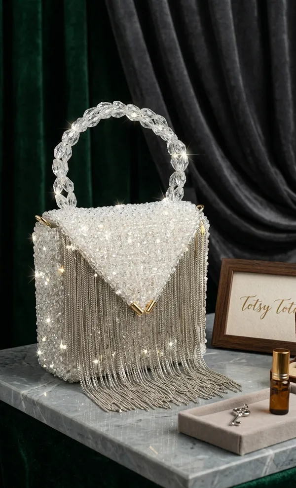 Pocket_Glam_White_Beaded_Handbag_With_Fringe_Mini_Handbag_For_Women