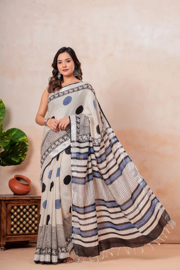 Off_White_Handloom_Linen_Saree_With_Geometric_Print_And_Striped_Border