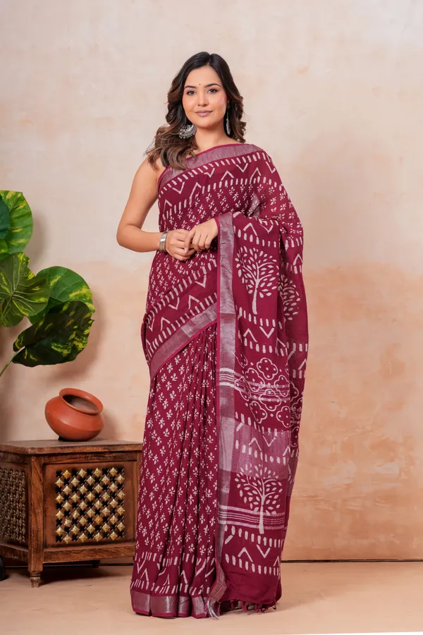 Maroon_Batik_Print_Linen_Saree_With_Contrast_Border
