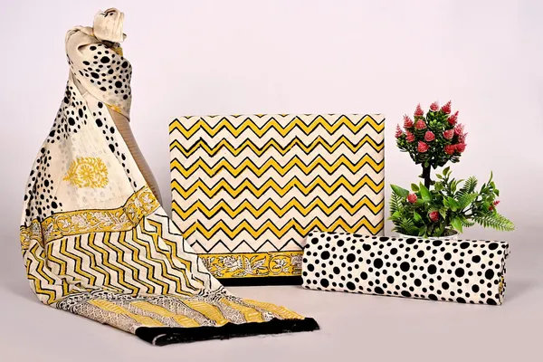 Chiffon_Dupatta_Dress_Material