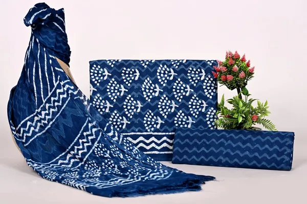 Chiffon_Dupatta_Dress_Material