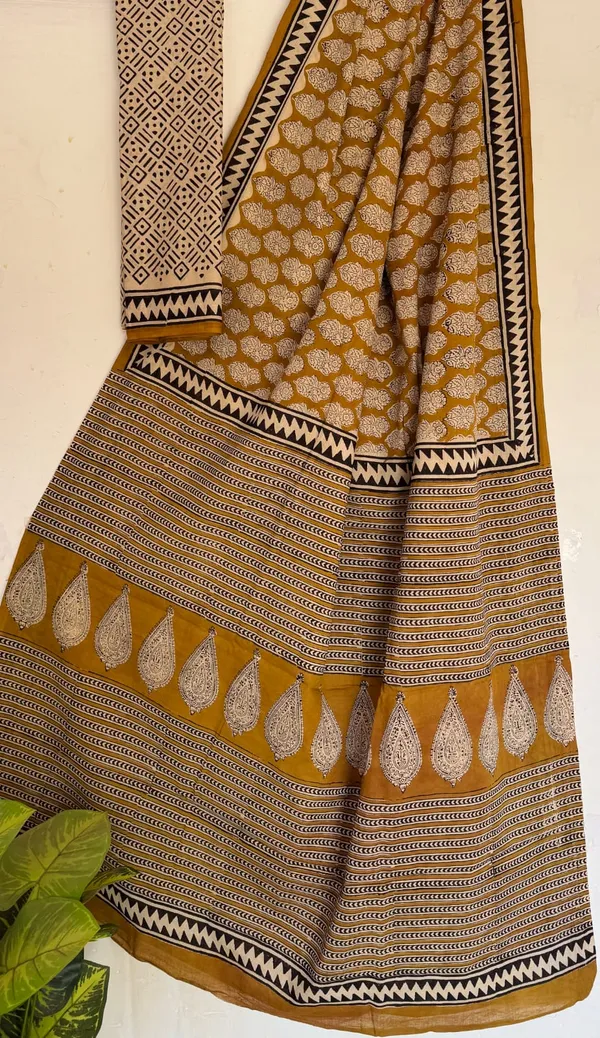 Cotton_Hand_Block_Mulmul_Saree