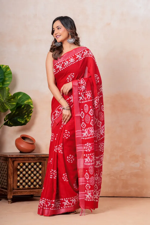 Red_Batik_Print_Linen_Saree_With_White_Geometric_Motifs