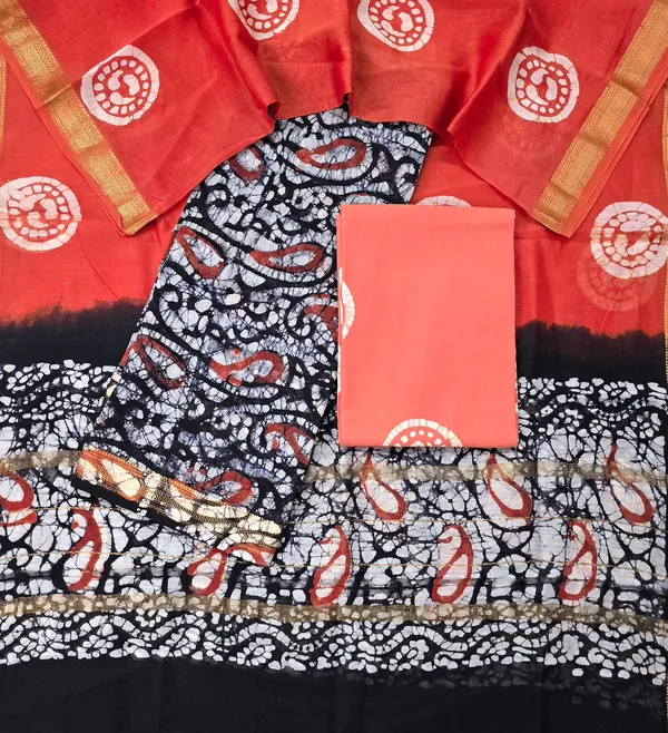 Traditional_Handloom_Batik_Print_And_Gold_Border_Maheshwari_Silk_Suit