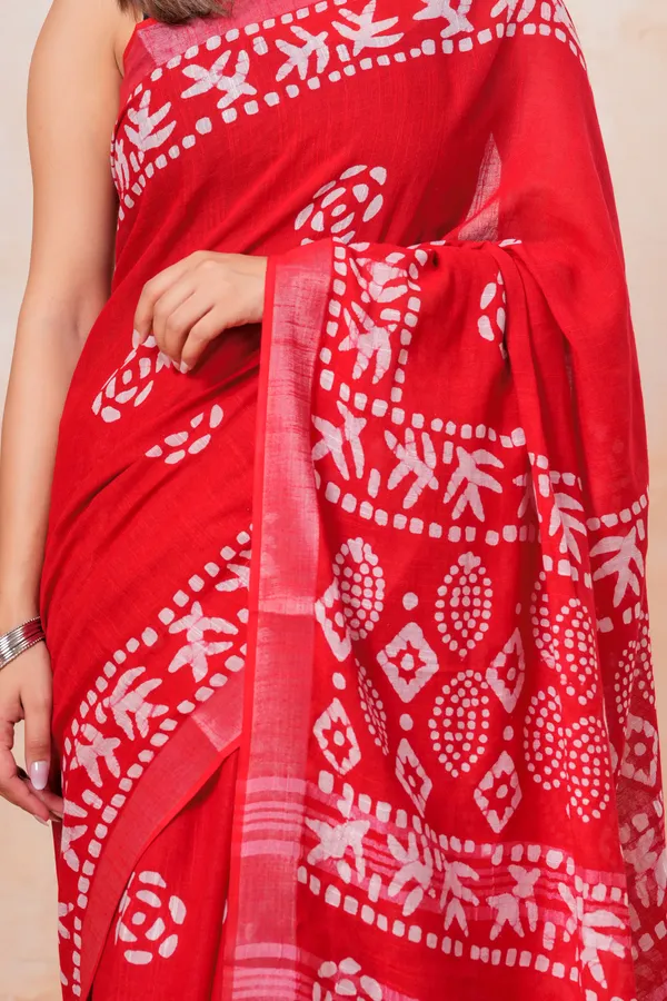 Red_Batik_Print_Linen_Saree_With_White_Geometric_Motifs