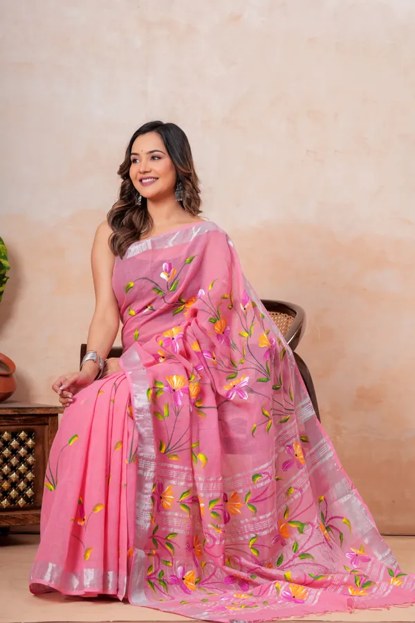 Pink_Floral_Embroidered_Jamdani_Saree_With_Silver_Border