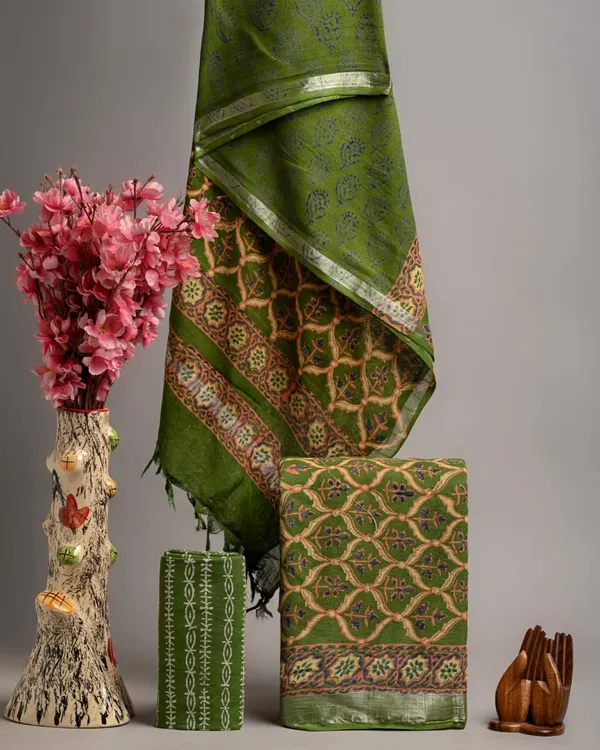 Linen_Dupatta_Dress_Material