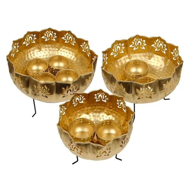 Elegant_Metal_Lotus_Candle_Holders_Set_With_Tea_Light_Diyas_Decorative_Festive_Home_Decor_For_Diwali_Weddings_Parties_Table_Centerpieces_Spiritual_Ambience_Lighting