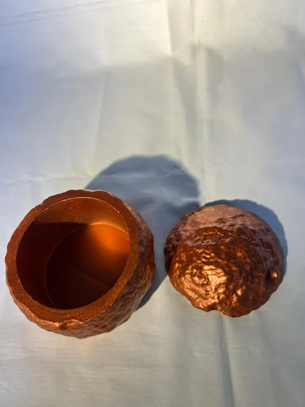 Handcrafted_Copper_Toned_Decorative_Sphere_Box_With_Lid