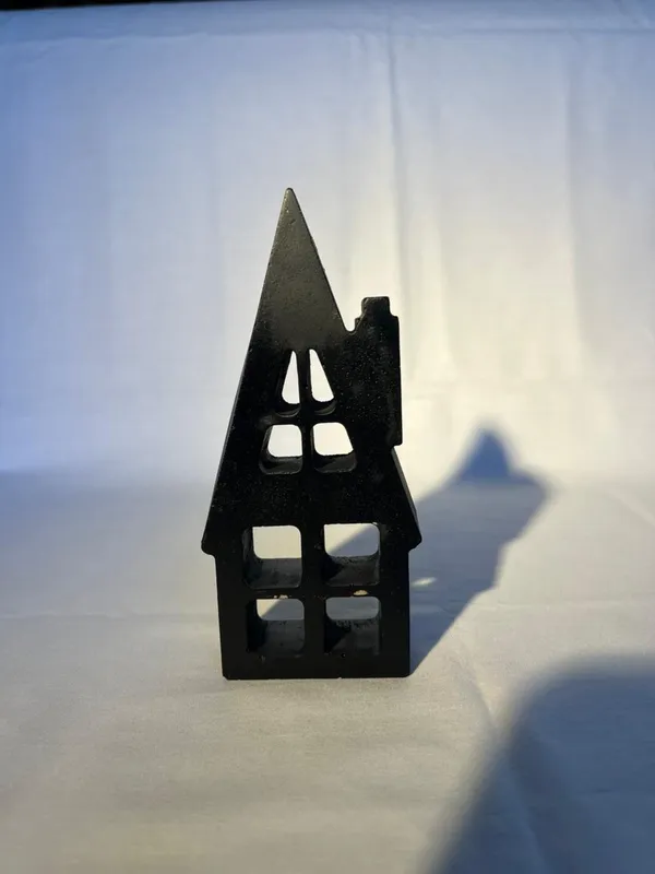 Black_Metal_House_Shaped_Decorative_Candle_Holder_Lantern