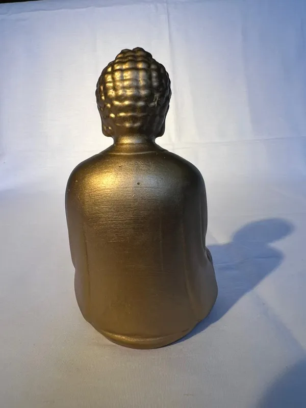 Golden_Meditating_Buddha_Statue_Decorative_Home_Decor_Showpiece
