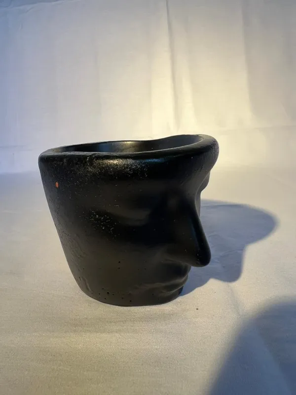 Black_Stone_Face_Planter_Cup