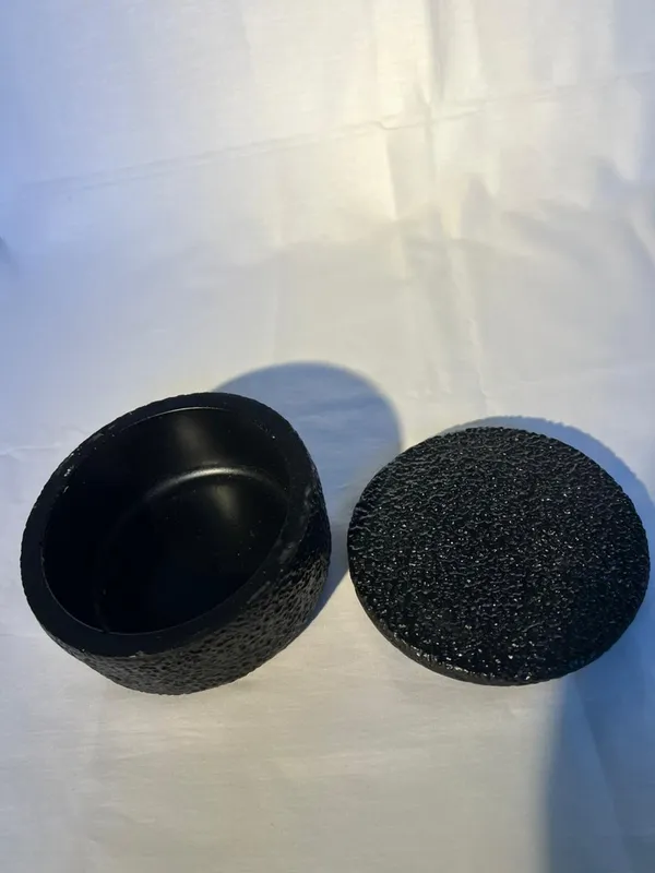 Black_Textured_Round_Storage_Container_With_Lid_Decorative_Trinket_Box