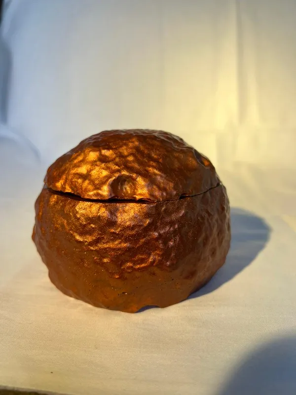 Handcrafted_Copper_Toned_Decorative_Sphere_Box_With_Lid