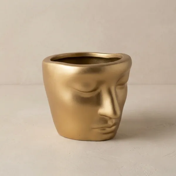 Gold_Face_Shaped_Decorative_Cup_Or_Planter