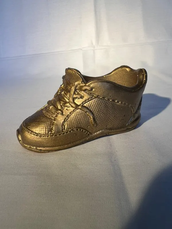 Decorative_Golden_Baby_Shoe_Keepsake