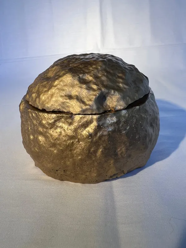 Handcrafted_Walnut_Shell_Jewelry_Box_With_Golden_Interior