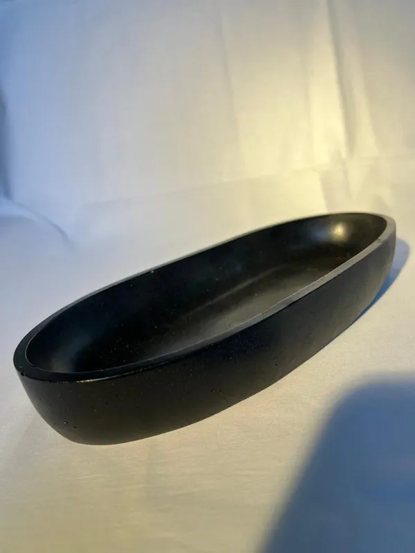 Black_Oval_Serving_Bowl_Matte_Finish_Decorative_Platter