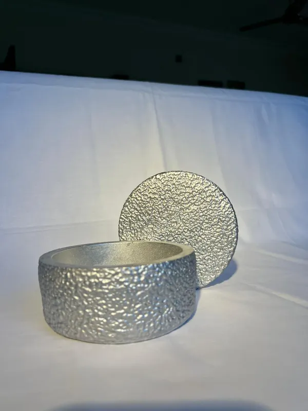 Hammered_Metal_Storage_Container_With_Lid_Silver_Finish