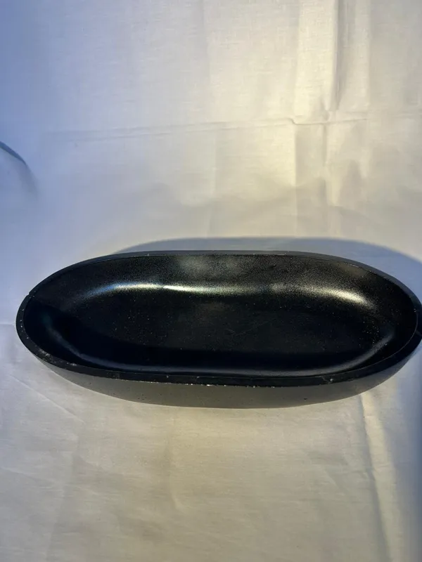 Black_Oval_Serving_Bowl_Matte_Finish_Decorative_Platter