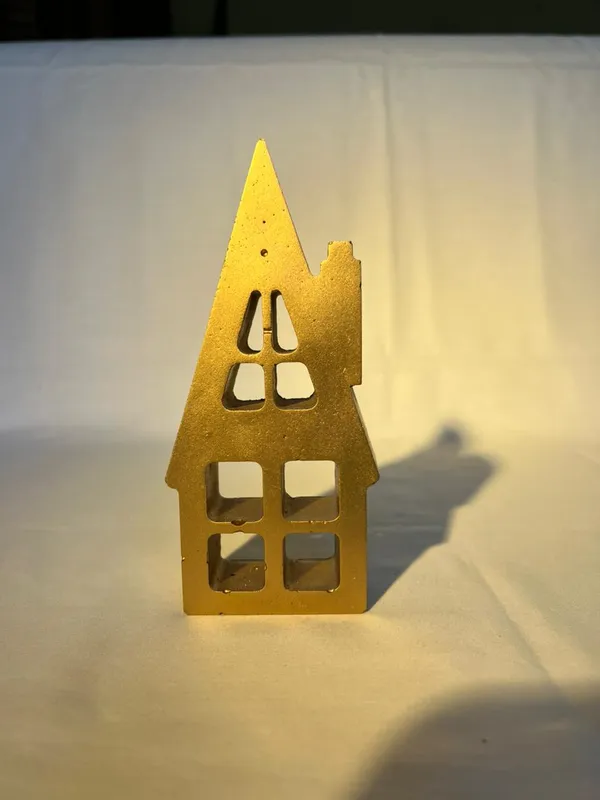 Decorative_Golden_House_Tea_Light_Holder