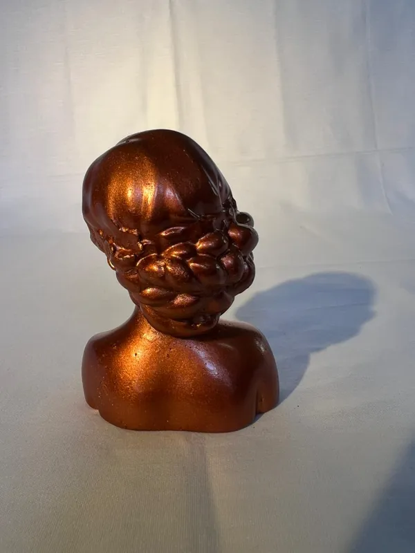 Decorative_Female_Bust_Sculpture_In_Bronze_Finish