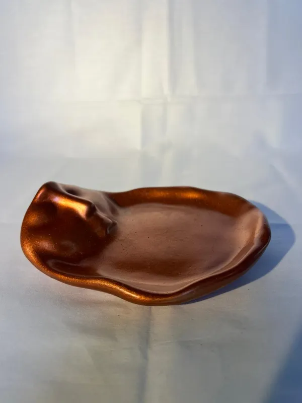 Amber_Brown_Translucent_Glass_Decorative_Showpiece_Abstract_Wave_Design