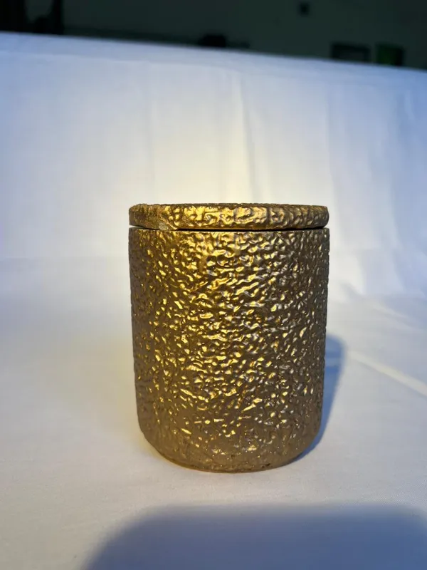 Decorative_Gold_Tone_Textured_Metal_Storage_Jar_With_Lid