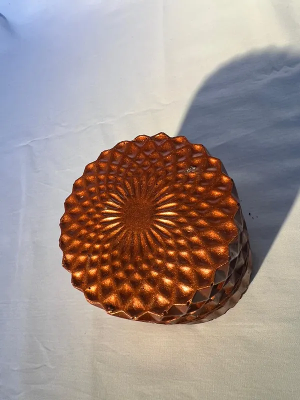 Handcrafted_Amber_Glass_Decorative_Storage_Jar_With_Geometric_Pattern