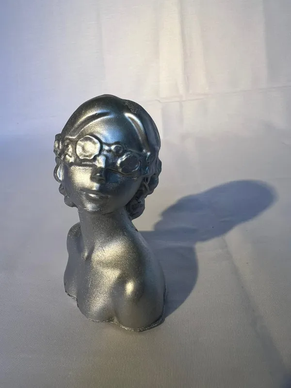 Metallic_Silver_Anime_Character_Bust_Sculpture