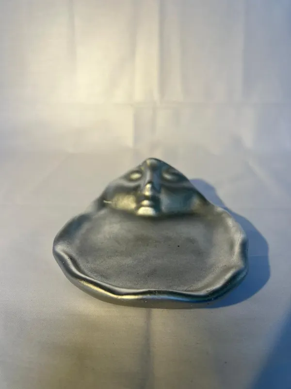 Metallic_Blue_Ashtray_With_Organic_Shape