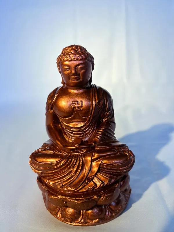 Golden_Bronze_Buddha_Statue_Meditation_Pose_Decorative_Figurine
