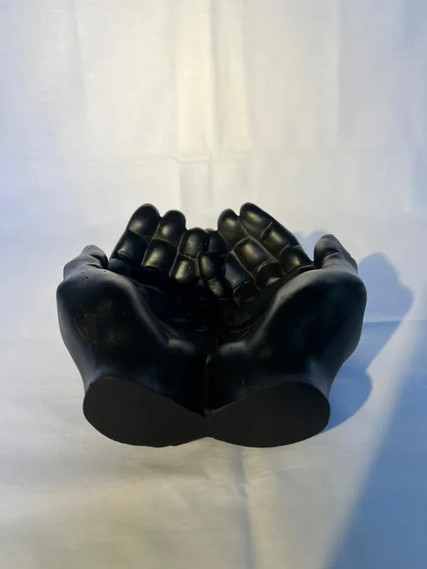 Black_Resin_Cupped_Hands_Decorative_Bowl