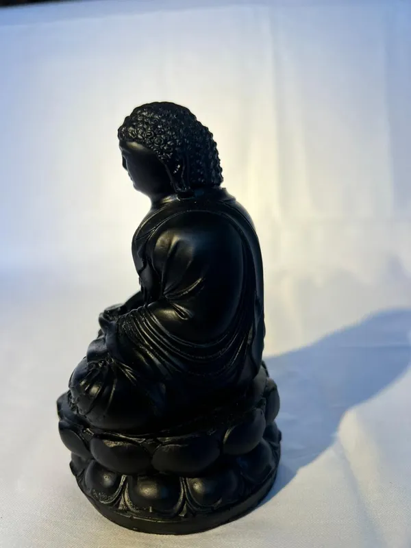 Meditating_Buddha_Statue_Decorative_Spiritual_Figurine