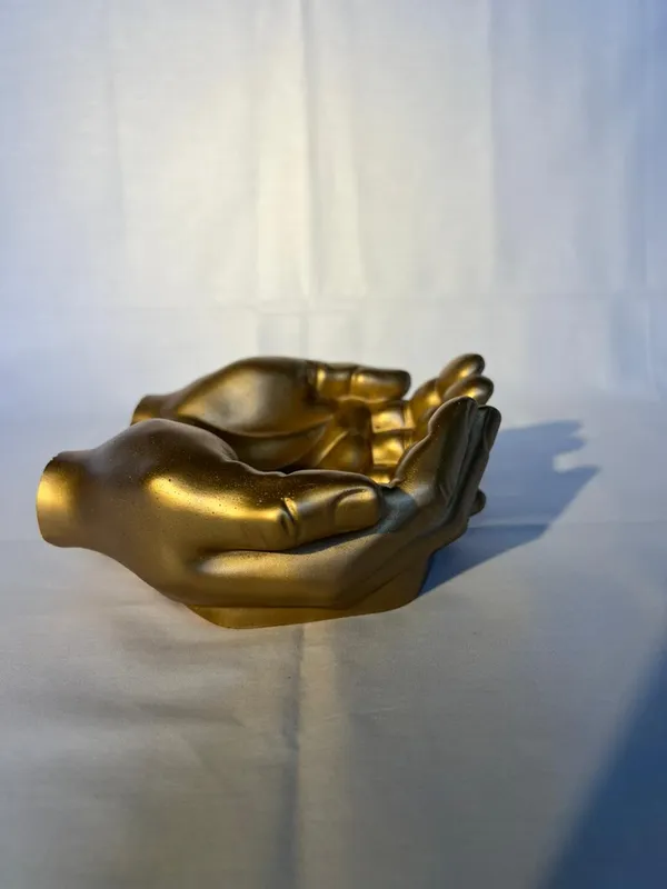 Golden_Hand_Decorative_Bowl_Multipurpose_Catchall_Tray