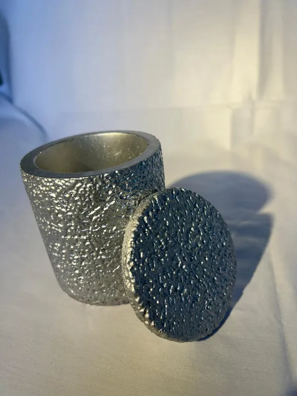 Speckled_Grey_Cylindrical_Storage_Container_With_Lid