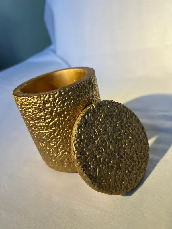 Decorative_Gold_Tone_Textured_Metal_Storage_Jar_With_Lid