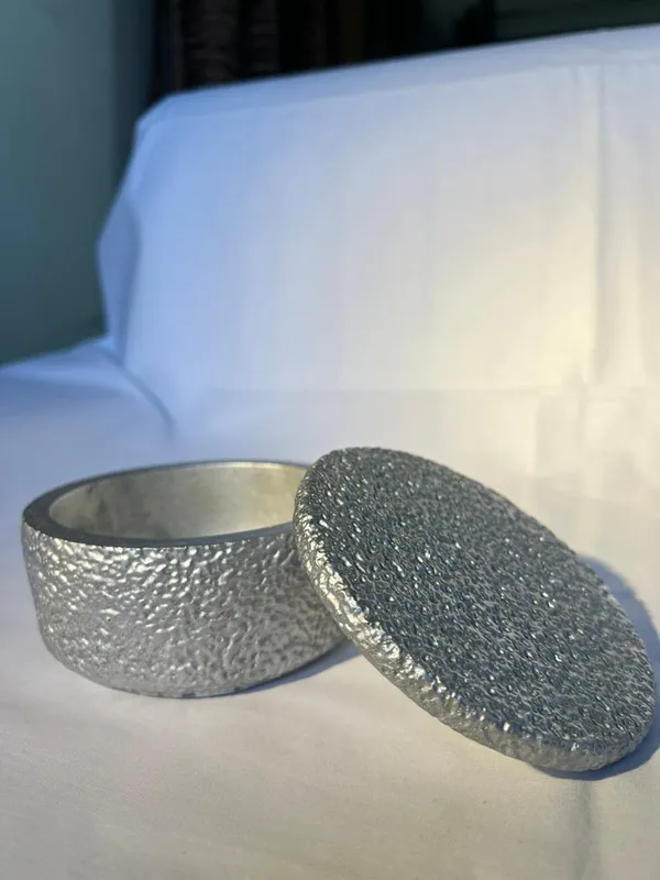 Hammered_Metal_Storage_Container_With_Lid_Silver_Finish
