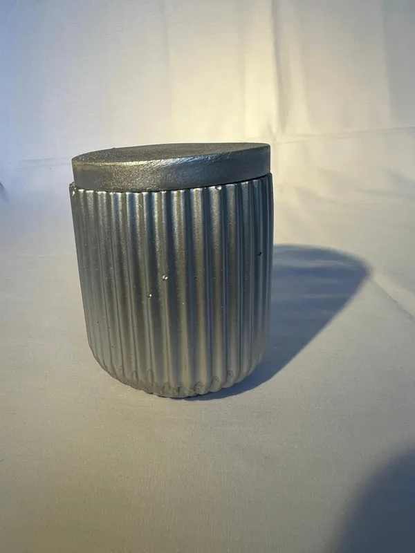 Metallic_Corrugated_Container_With_Lid_Cylindrical_Storage_Jar